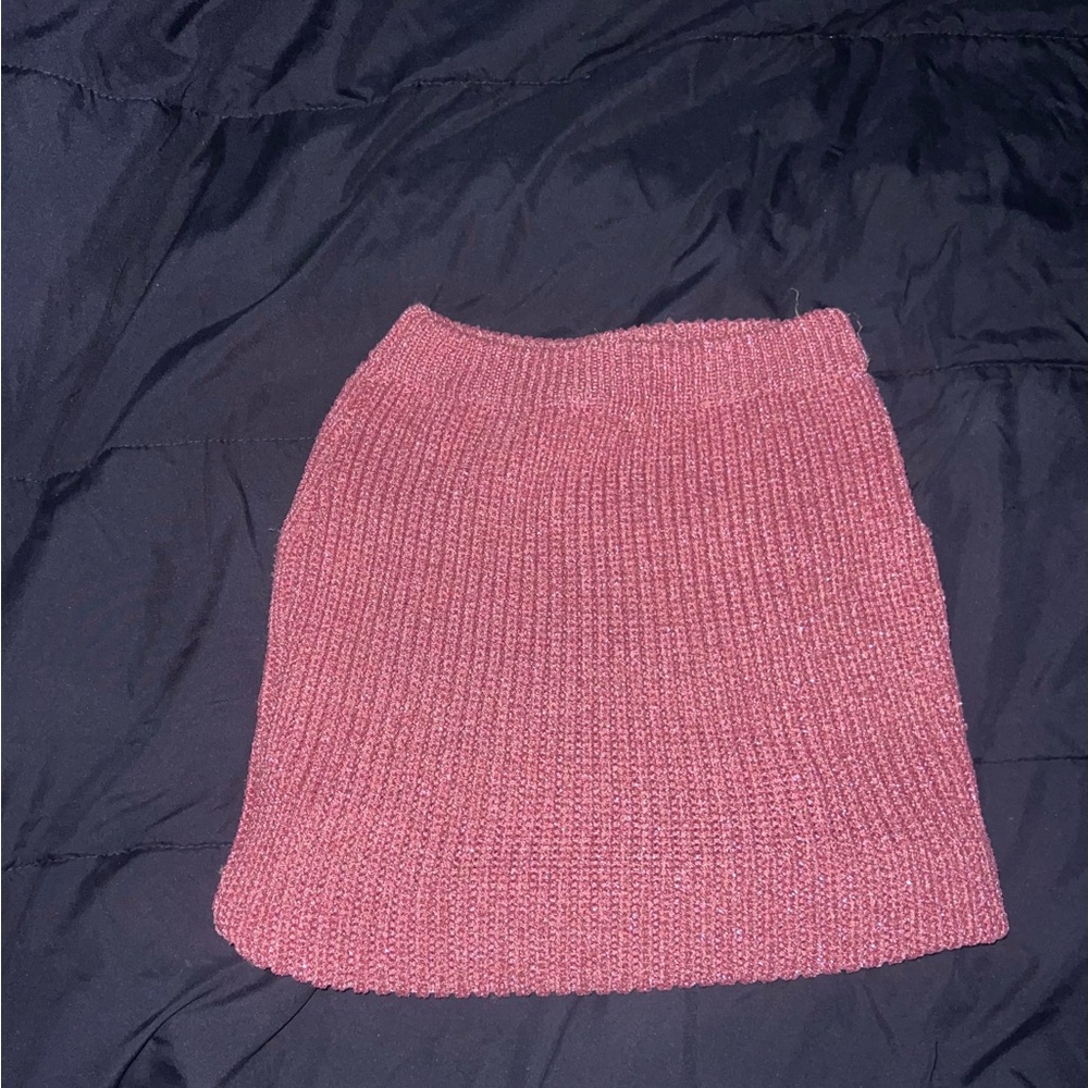 Pink Knit Skirt Set - Picture 3 of 4